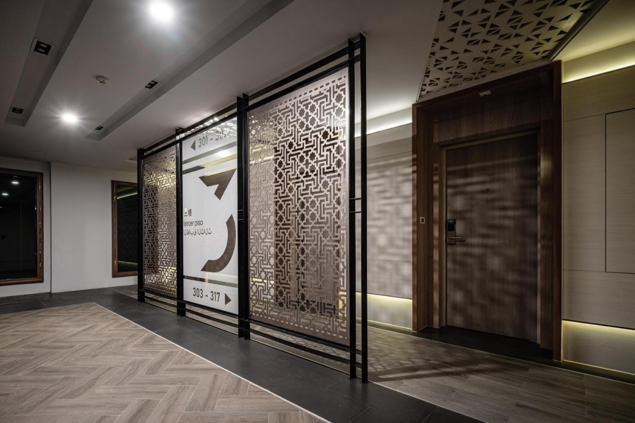 Hotel Vix Bangkok At Victory Monument Exterior foto