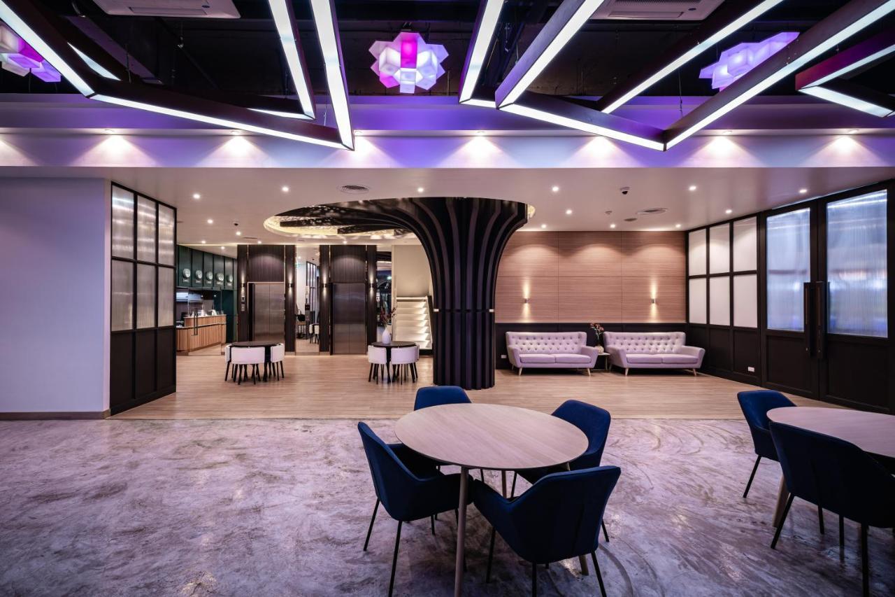 Hotel Vix Bangkok At Victory Monument Exterior foto